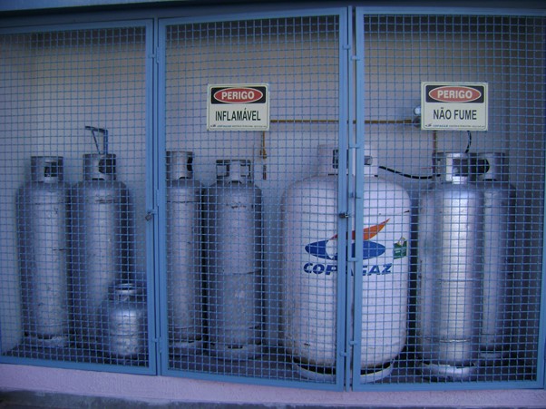 Caça Vazamento água gás / Infiltrações e laudos em Sacomã 