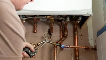 Encanador cobre / solda em tubo de cobre